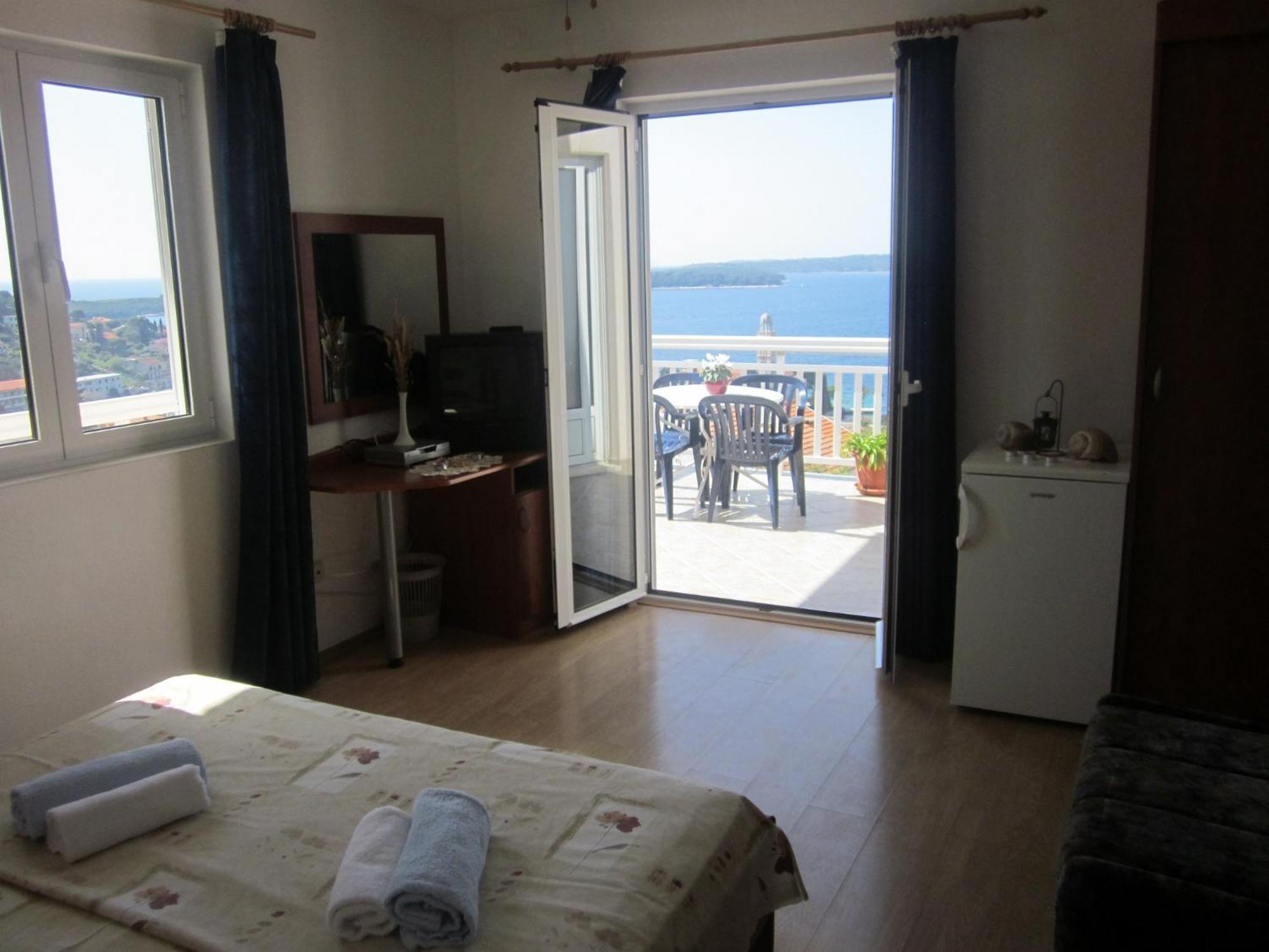Apartments Kresic Hvar Town Zimmer foto