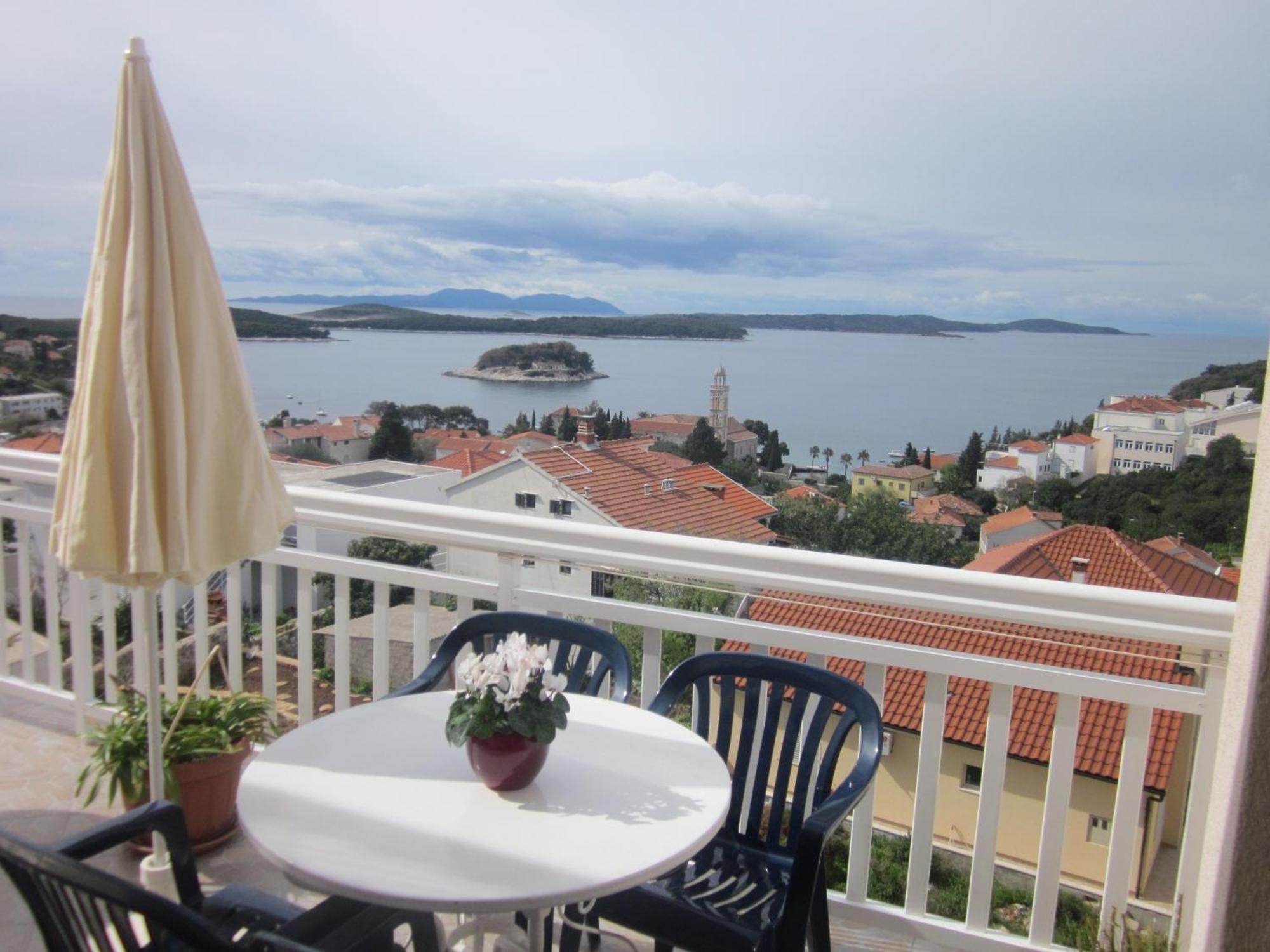 Apartments Kresic Hvar Town Zimmer foto