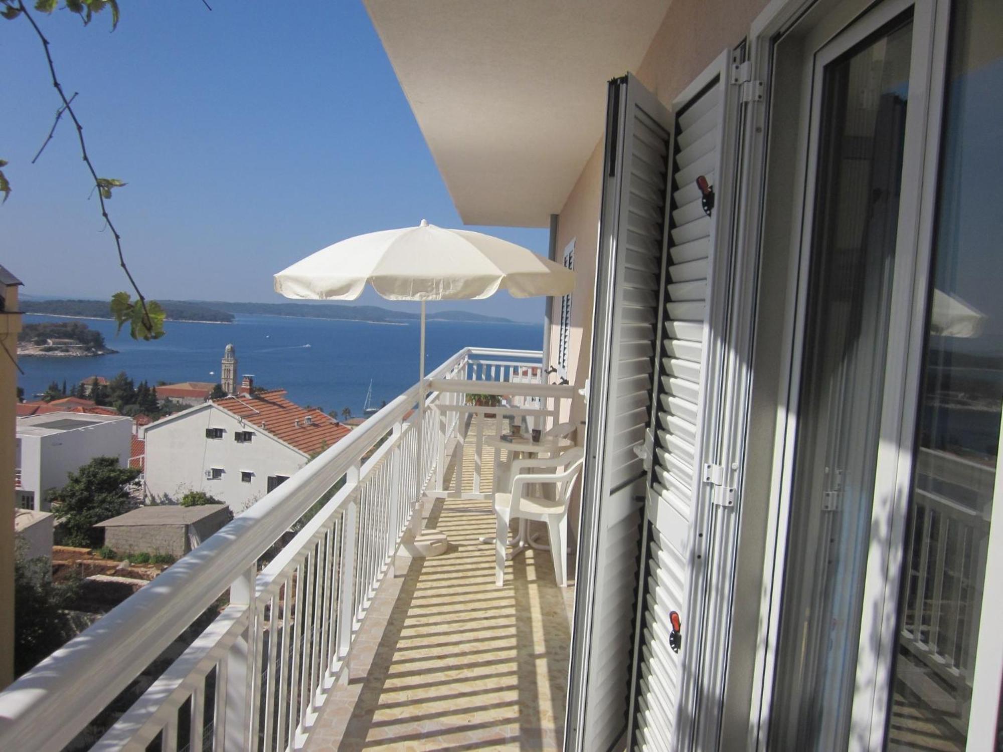 Apartments Kresic Hvar Town Zimmer foto