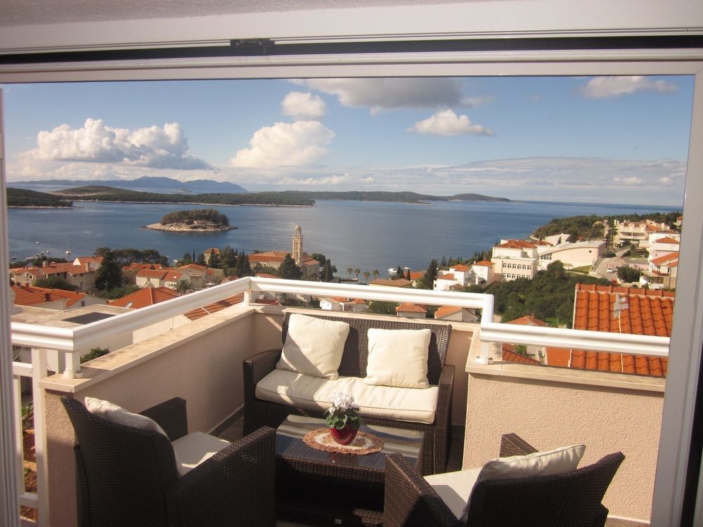 Apartments Kresic Hvar Town Exterior foto